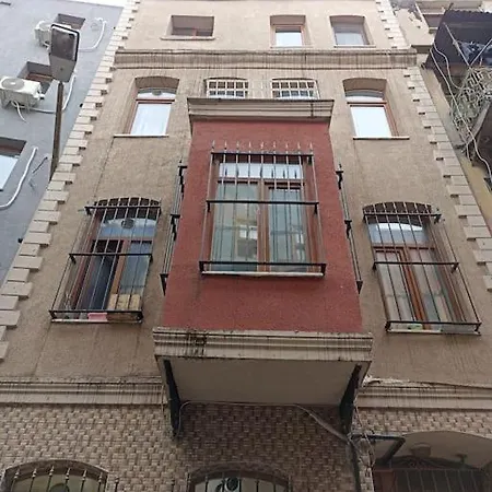 Beyoglu'nda Stuedyo * Istambul